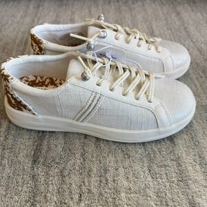 Hey Dude Karina Metallic Animal Egret Sneakers Women's Size 6 Lace Up